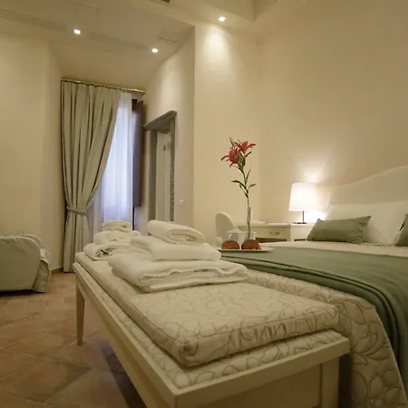 Hotel Renaissance 3*