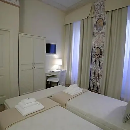 Renaissance Hotel