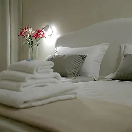 Renaissance 3*