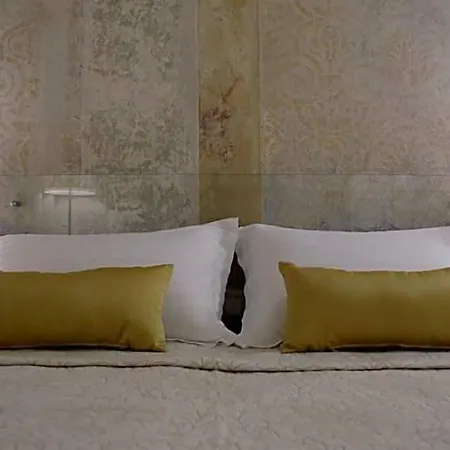 Hotel Renaissance